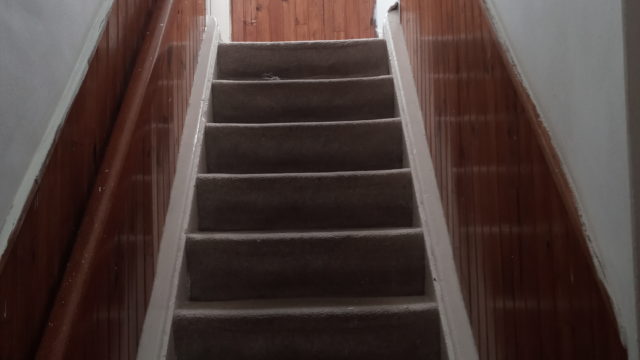 家の中の階段